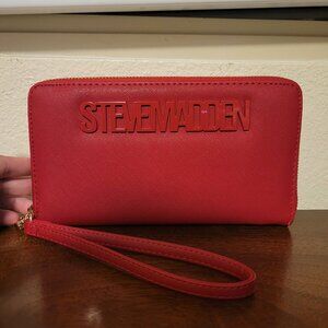 Steve Madden Red Wristlet Clutch | Grab it and go the distance | Like New